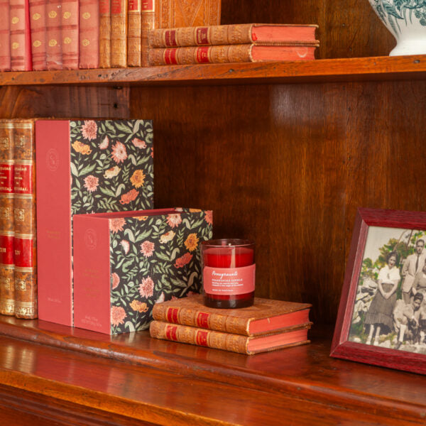 Coffret Vela Romã & Creme de Mãos Figo e Especiarias