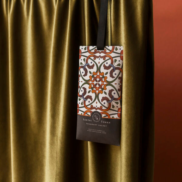 Saqueta Perfumada Santal Tonka 10g