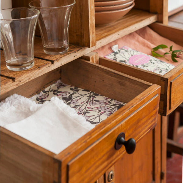 Papel Perfumado para Gavetas Jasmim Branco